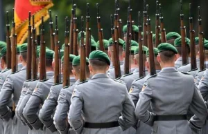 Niemcy: Chcą powszechnego obowiązku służby wojskowej