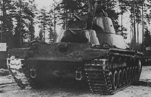 Eksperymentalne, wielowieżowe czołgi ciężkie SMK i T-100 oraz SU-100Y