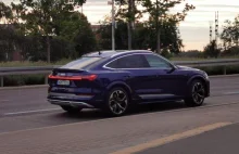 Audi realizuje w Warszawie reklamę nowego elektrycznego modelu e-tron S