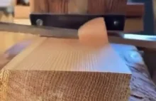 Struganie kawałka drewna