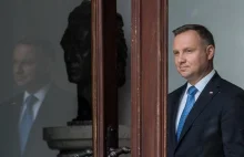 Andrzej Duda wprowadził Polaków w błąd ws. finansowania 13. emerytury