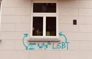 Napisali "JEB*Ć LGBT", dodali strzałki."Naznaczyli" tak dom osób homoseksualnych