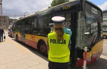 Kierowcy prowadzili autobusy po narkotykach. Przewoźnik zabrał głos