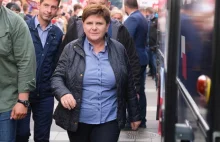 Szydło skomentowała wyrok ws. jej wypadku. Zrzekła się też pieniędzy.