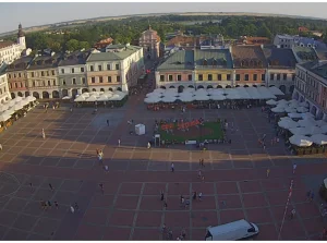 Widok Na Stare Miasto W Zamosciu I Duda Wykop Pl