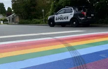 Policja w Vancouver szuka sprawcy zbrodni na tęczowym przejściu dla pieszych