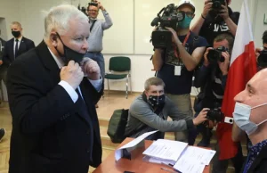 Kaczyński spędził wieczór wyborczy modląc się na Jasnej Górze