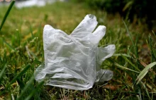 Ekspert: maseczki i rękawice nie spowodują lawinowego wzrostu masy odpadów...