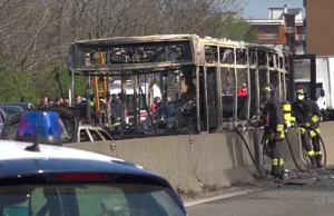 Imigrant z Senegalu porwał autobus z dziećmi i go podpalił. Chciał się zemścić