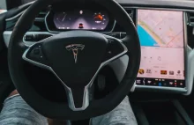 Tesla nie może używać nazwy "autopilot". Ważny wyrok niemieckiego sądu