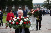 Po ślubie Kurscy i Kaczyński pojechali do krypty na Wawelu.