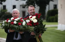 Piękna ceremonia w Krakowie. Jacek Kurski ślubował prezesowi, że nie...