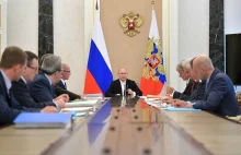 Kreml apeluje o „spokój” w cyberprzestrzeni w czasie pandemii