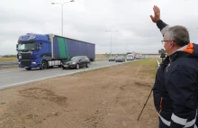 Minister Adamczyk już liczy, ile km autostrad zbuduje rząd PiS za pieniądze z UE