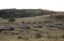 Stany Zjednoczone powinny zaproponować Polsce sprzedaż czołgów