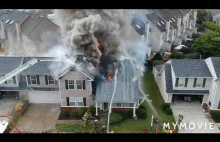 Gaszenie pożaru amerykańskiego domu z papyndekla - widok z drona