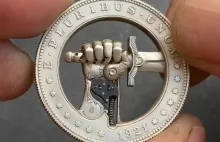 Zmodyfikowana moneta 1 USD z ukrytym mechanizmem