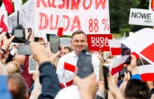 Pilny komunikat:"Koronawirus na wiecu Andrzeja Dudy". - www.