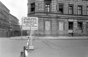 Przez lata dzielił miasto na pół. Historia powstania i upadku Muru Berlińskiego