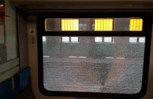 Ludzie rzucają kamieniami w pociągi na Śląsku. Policzyli straty