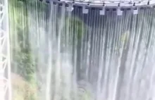 Wspaniała architektura tego wodospadu stworzonego przez człowieka