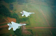 Izraelskie F-15 przeleciały nad Auschwitz jako pokaz "siły i triumfu"