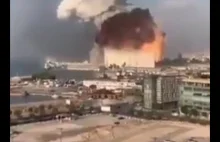 Potężna eksplozja w porcie w Bejrucie / Berut explosion in LIBAON 2020 !