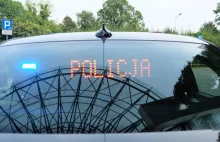 „Szeryf” z ciężarówki zajechał drogę… policjantom [FILM