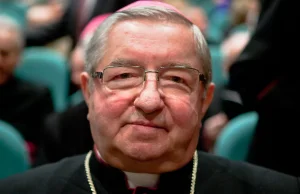 Arcybiskup Głódź ma kilkanaście tysięcy zł emerytury. Dostanie kolejne 5 tys. zł