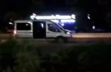 Białoruś - milicja strzela do ludzi z samochodu