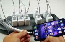 Co się stanie, gdy podłączysz 10 ładowarek do iPhone'a? (wideo)