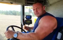 Mariusz Pudzianowski też uprawia zboże. Zobacz jak żniwuje!