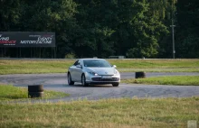 Renault Laguna na torze Kielce