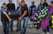 "Czegoś takiego Mińsk jeszcze nie widział". Pogrzeb ofiary demonstracji