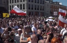 Warszawa: Duży protest przeciw rygorom covid-19. "Pandemia? To ściemia"