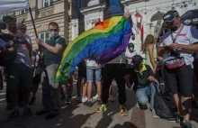 Czy społeczność osób LGBT jest dyskryminowana? Tak uważa większość polaków