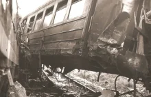 Wagon zgnieciony jak puszka, dziesiątki ciał w lesie. 40 lat od Otłoczyna