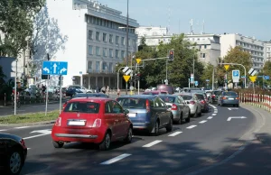 Dziura bezpieczeństwa w ABW. Fundusz Gwar. informuje, które pojazdy są służbowe