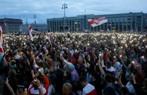 Białorusini świętowali 29. rocznicę niepodległości. Milicja dokonała zatrzymań.