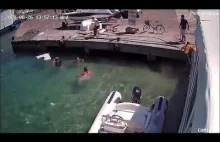 Kobieta wrzucona do morza przez eksplozję na motorówce we Włoszech.