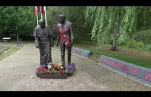 Dewastacja pomnika Jana Pawła II i Ronalda Regana w Gdańsku.