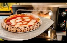 Pizza pieczona w 490°C.
