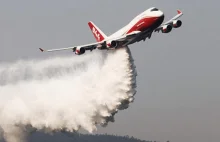 Największy na świecie samolot strażacki - Boeing 747 SuperTanker.