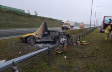 Groźny wypadek na autostradzie A1. Lamborghini stanęło w płomieniach!...