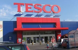 Tesco zamyka sklep internetowy i sześć sklepów stacjonarnych