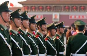 Chiny to trzecia potęga militarna świata - oto sprzęt, jakim dysponuje