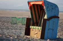 Kosz plażowy. Wynalazek, który zawdzięczamy reumatyzmowi