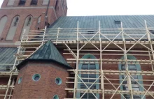 Chciał ukraść miedziane rynny z remontowanego kościoła w Ełku.