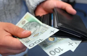 Rząd zdecydował w sprawie płacy minimalnej. Obiecanych 3 tys. zł nie będzie