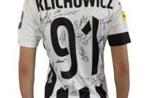 Wylicytuj koszulkę z autografami piłkarzy Sandecji.